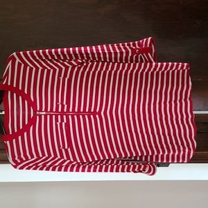 Long-sleeved ladies top